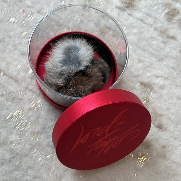 Surell Rabbit Fur Ear Muffs - Picture 3 of 4